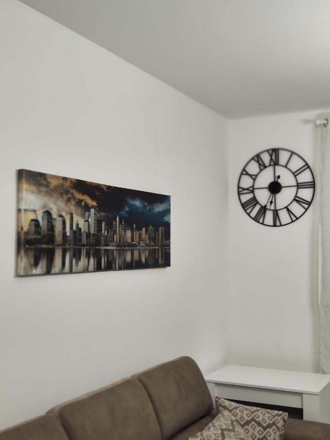 Sempione Apartment Лаїнате Екстер'єр фото